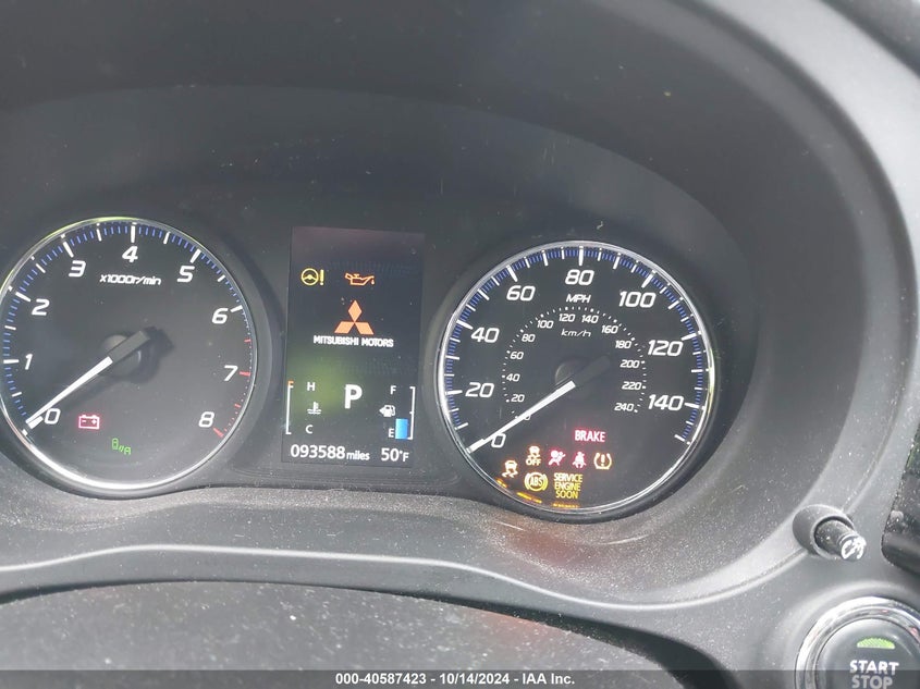 2018 Mitsubishi Outlander Le VIN: JA4AD3A30JZ019562 Lot: 40587423