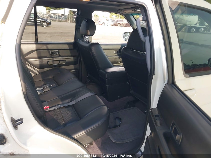 2004 Nissan Pathfinder Le Platinum VIN: JN8DR09Y54W909259 Lot: 40587431