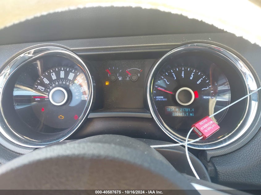 2014 Ford Mustang VIN: 1ZVBP8EM3E5249642 Lot: 40587675