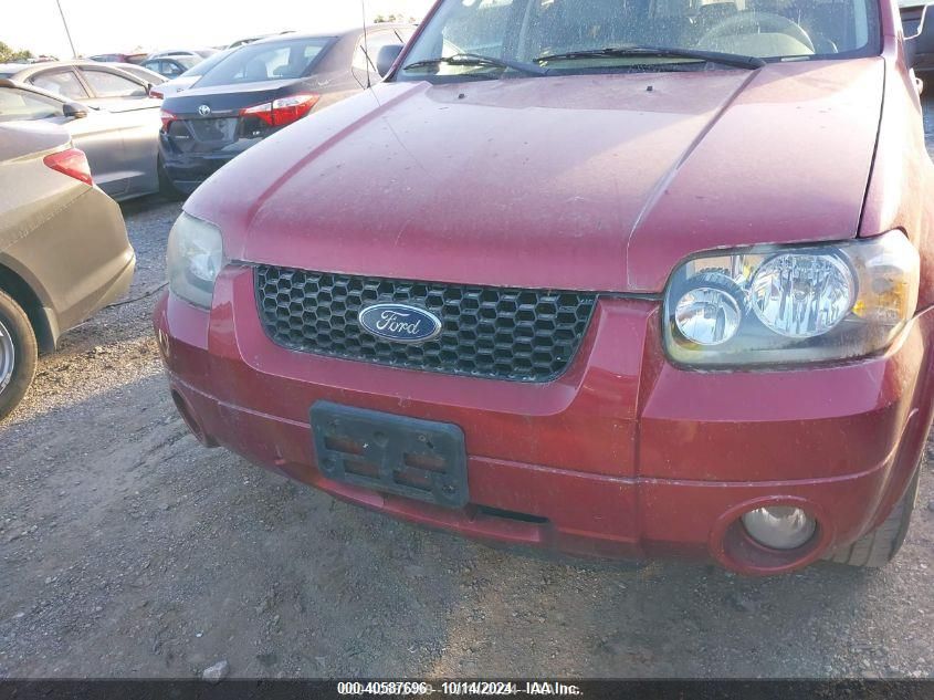 2005 Ford Escape Limited VIN: 1FMCU94135KC73112 Lot: 40587696