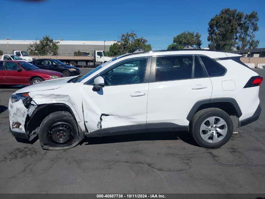 2T3K1RFV2KW028748 2019 Toyota Rav4 Le