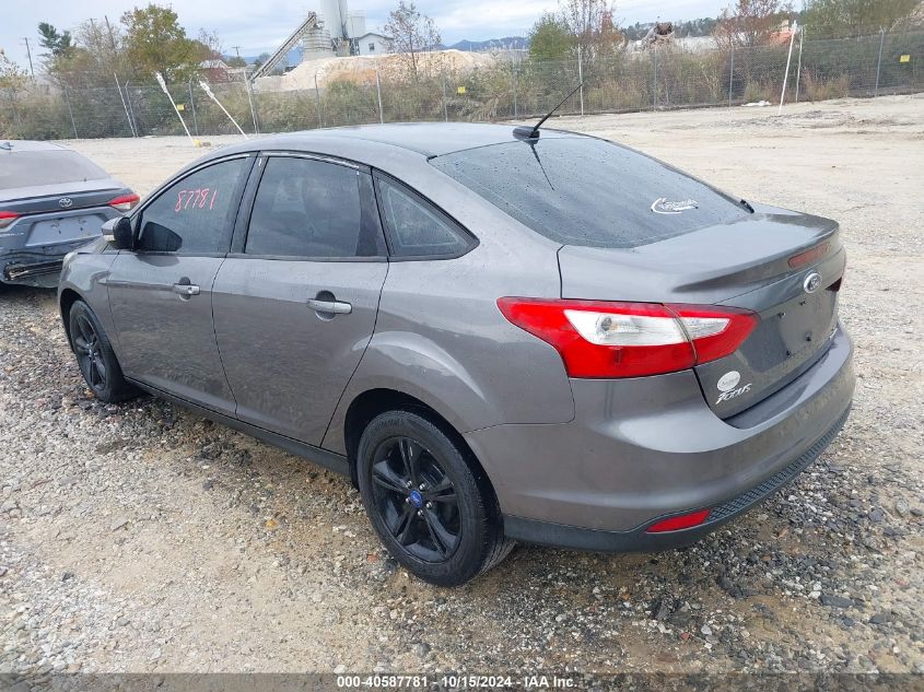 VIN 1FADP3F22DL142254 2013 Ford Focus, SE no.3