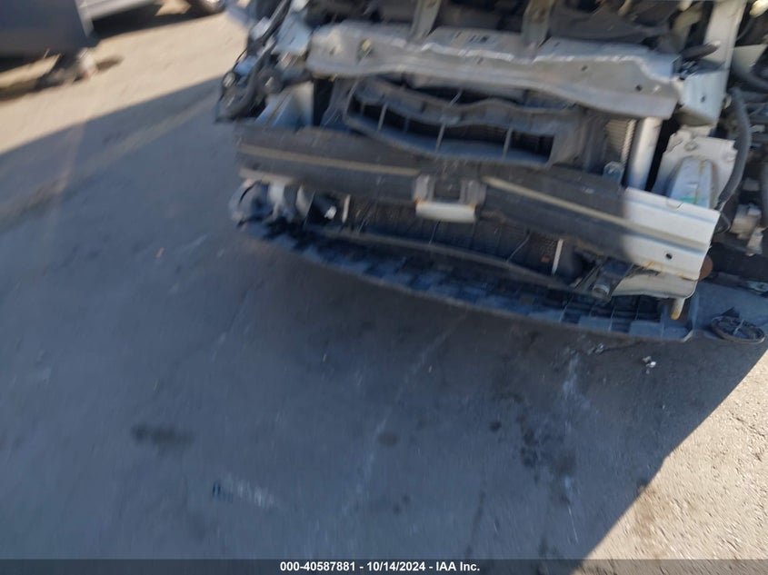 2018 Mitsubishi Outlander Phev Se/Gt VIN: JA4J24A54JZ051542 Lot: 40587881