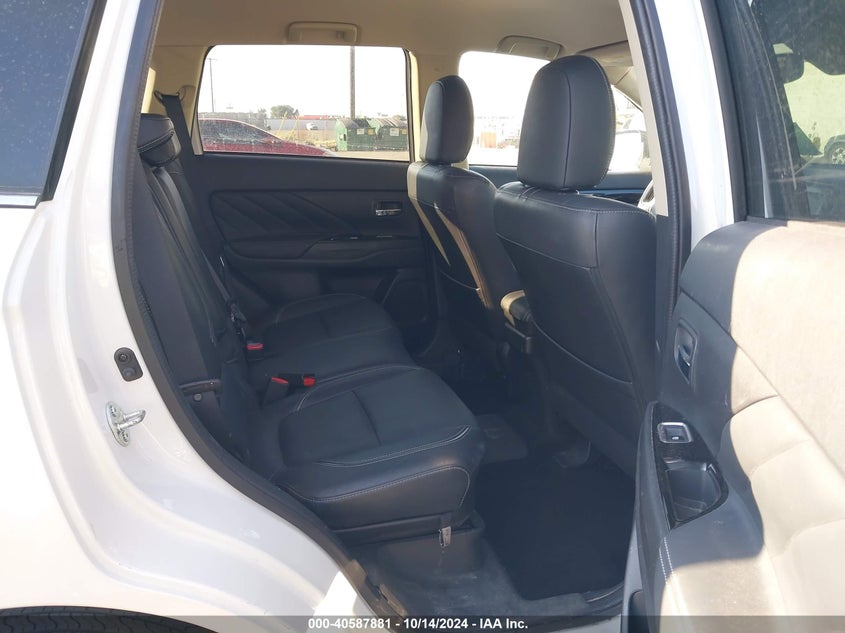 2018 Mitsubishi Outlander Phev Se/Gt VIN: JA4J24A54JZ051542 Lot: 40587881