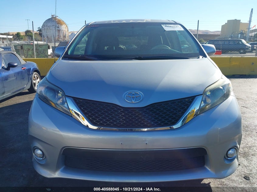 2013 Toyota Sienna Se 8 Passenger VIN: 5TDXK3DC9DS392641 Lot: 40588045