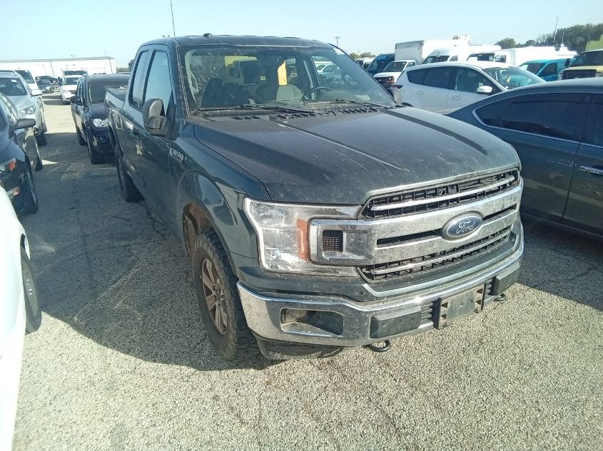 1FTFX1E57JKF17690 2018 Ford F-150 Xlt