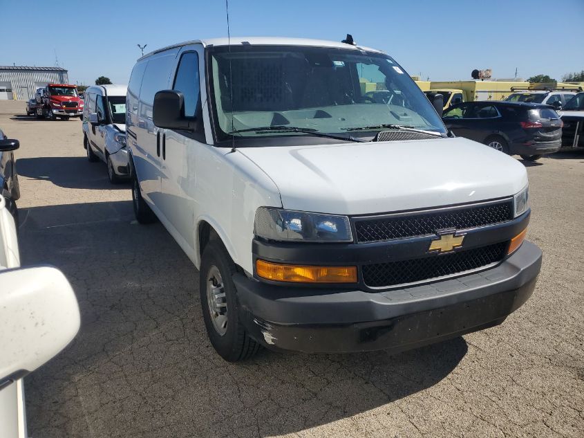 1GCWGAFG0L1252863 2020 Chevrolet Express G2500