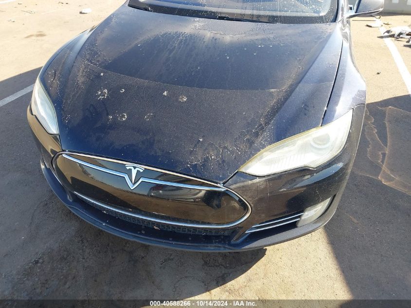 2013 Tesla Model S Performance VIN: 5YJSA1DPXDFP07827 Lot: 40588266