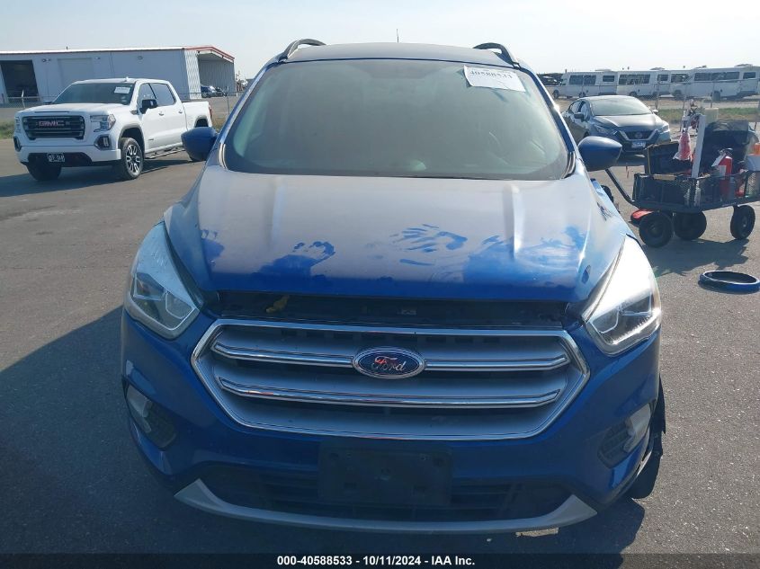 2017 FORD ESCAPE SE - 1FMCU9G90HUC01827