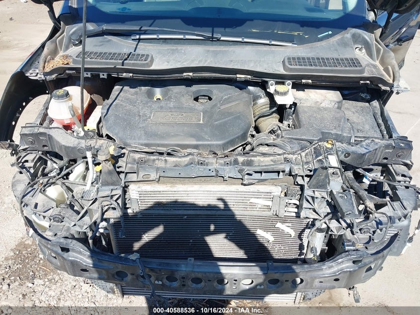 VIN 1FMCU9J99HUE09388 2017 FORD ESCAPE TITANIUM