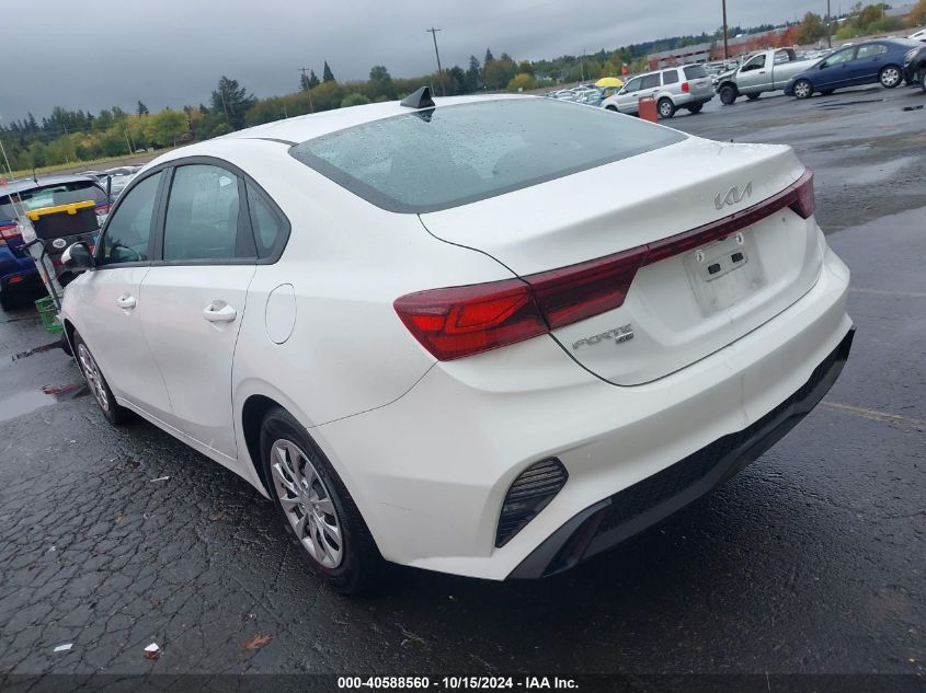 VIN 3KPF24AD8PE656686 2023 KIA Forte, LX no.3