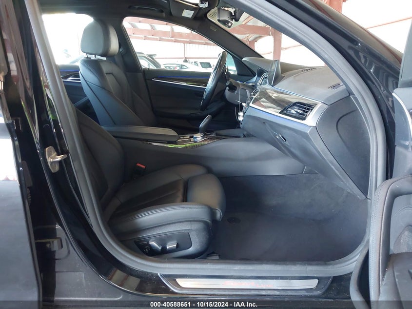 2019 BMW 530I VIN: WBAJA5C50KWW21192