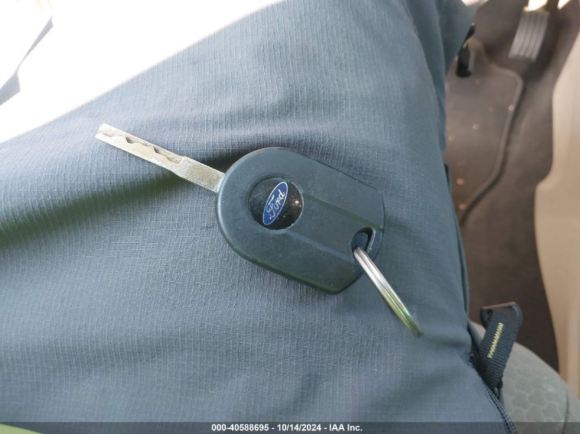 2018 Ford Escape Se VIN: 1FMCU9GD5JUD50311 Lot: 40588695