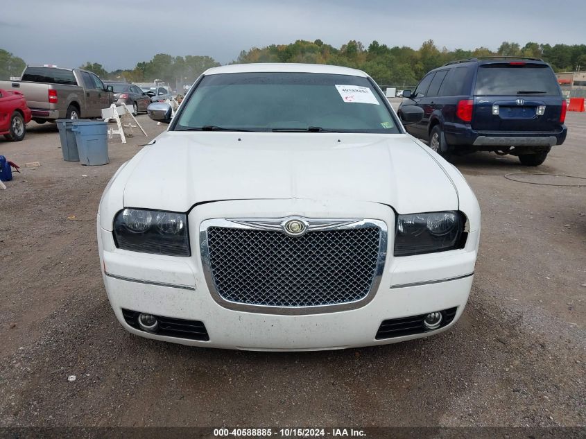 2008 Chrysler 300 Lx VIN: 2C3KA43R38H145844 Lot: 40588885