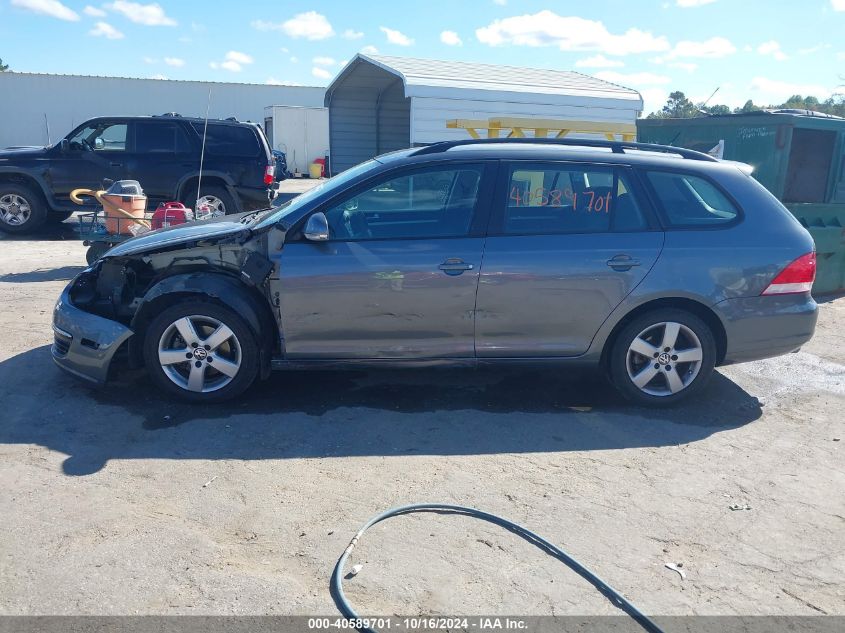 2009 Volkswagen Jetta 2.5L S VIN: 3VWKM71K69M310618 Lot: 40589701