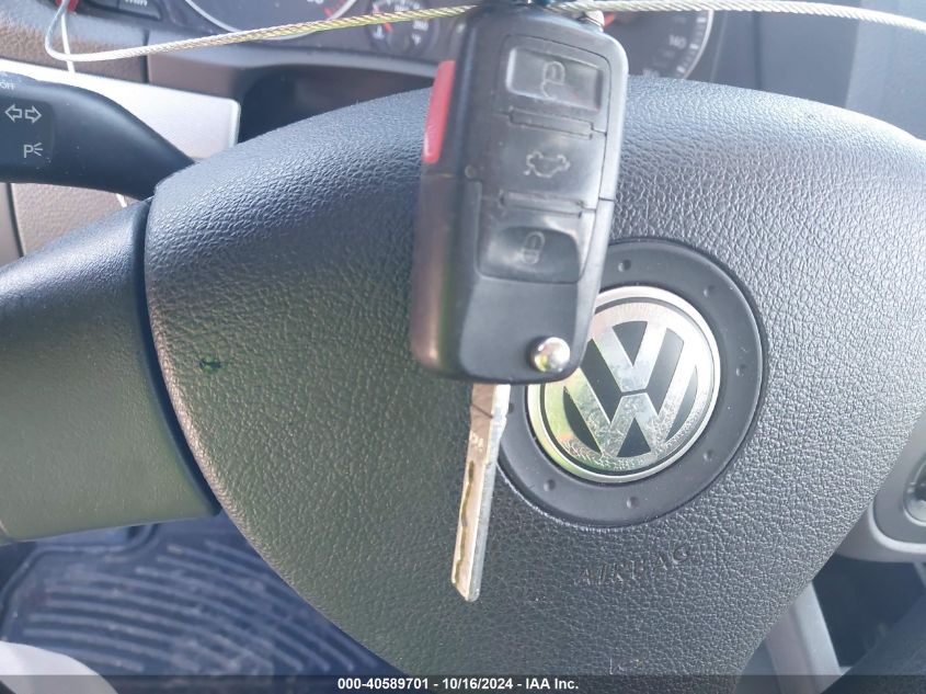 2009 Volkswagen Jetta 2.5L S VIN: 3VWKM71K69M310618 Lot: 40589701