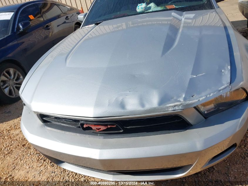 2012 Ford Mustang V6 Premium VIN: 1ZVBP8AM7C5213746 Lot: 40590295