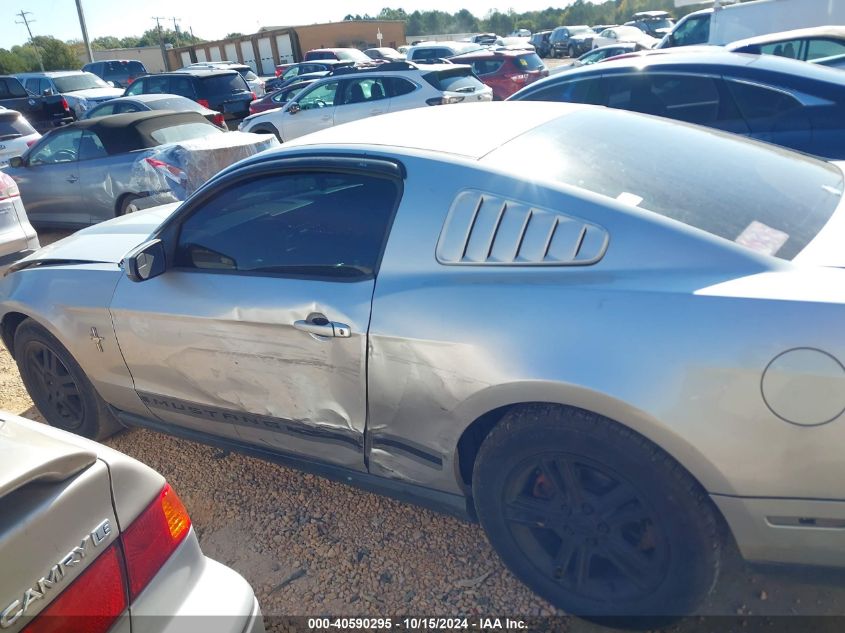 2012 Ford Mustang V6 Premium VIN: 1ZVBP8AM7C5213746 Lot: 40590295