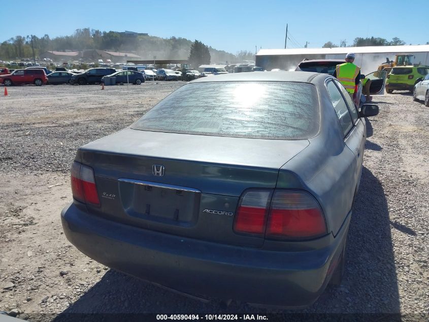 1996 Honda Accord Ex VIN: 1HGCD5668TA151663 Lot: 40590494