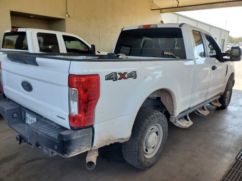 1FT7X2B64HEE65970 2017 Ford F250 Super Duty