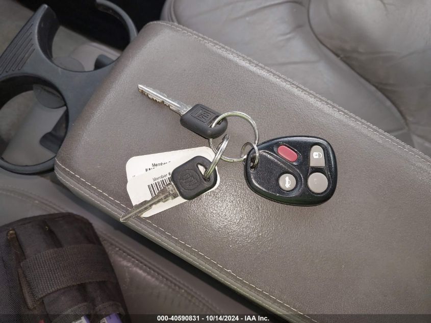 2000 Buick Park Avenue VIN: 1G4CW52K8Y4170372 Lot: 40590831