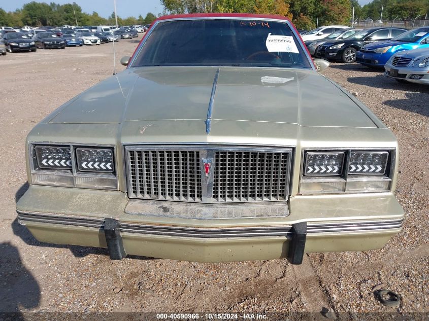 1983 Pontiac Bonneville Brougham VIN: 1G2AR69A7DB270740 Lot: 40590966