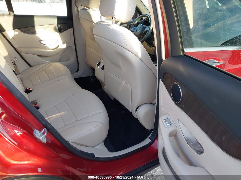 VIN WDC0G4KB8JV103036 2018 MERCEDES-BENZ GLC 300 4MATIC