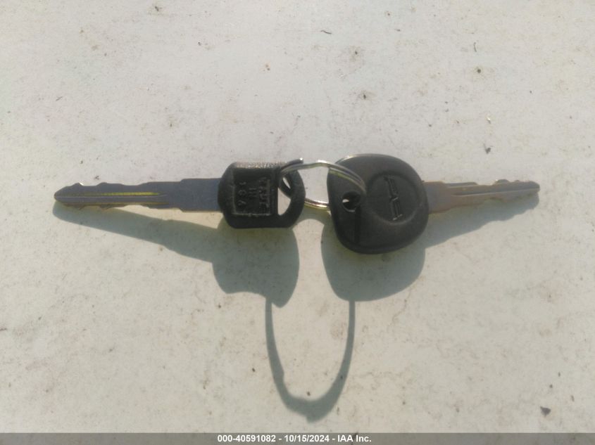 2000 Chevrolet Tahoe All New Ls VIN: 1GNEC13T1YJ208684 Lot: 40591082