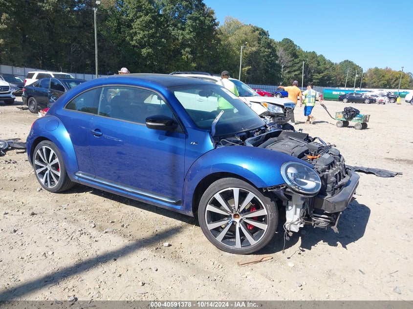 2015 VOLKSWAGEN BEETLE 2.0T R-LINE - 3VWVS7AT3FM614626