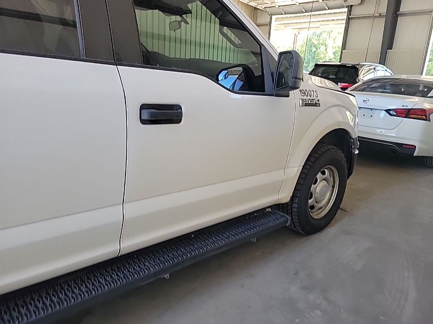 1FTFW1E54KKD31190 2019 Ford F150 Supercrew