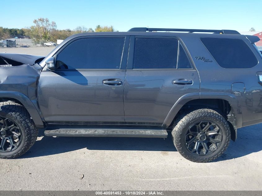 2020 Toyota 4Runner Trd Off Road Premium VIN: JTEBU5JR8L5812592 Lot: 40591453