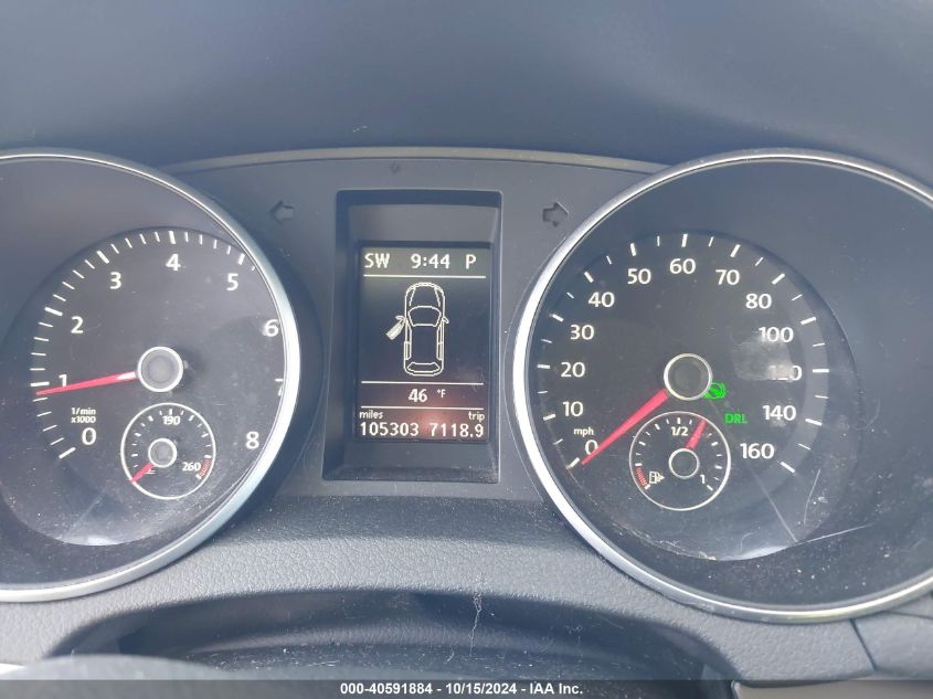 2011 Volkswagen Golf 2.5L 2-Door VIN: WVWBB7AJ5BW121268 Lot: 40591884