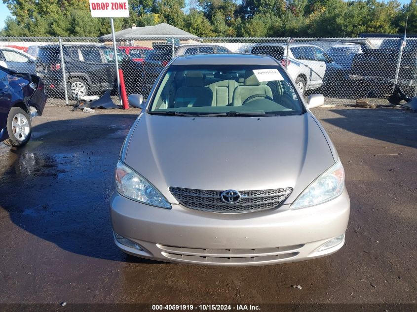 2004 Toyota Camry Xle VIN: 4T1BE32KX4U858435 Lot: 40591919