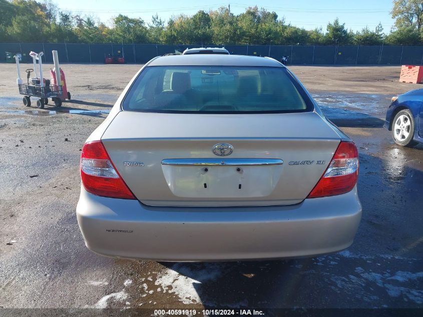 2004 Toyota Camry Xle VIN: 4T1BE32KX4U858435 Lot: 40591919