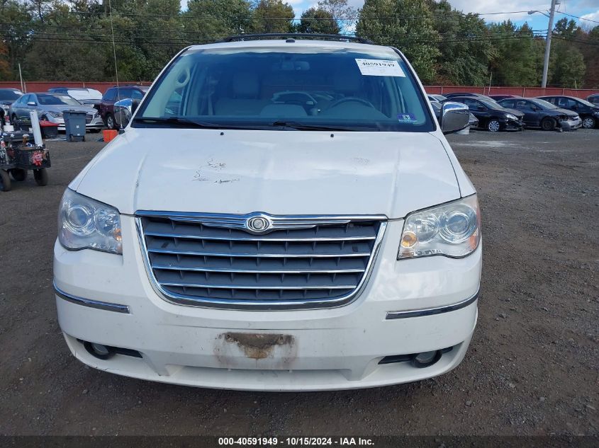 2010 Chrysler Town & Country Limited VIN: 2A4RR6DX9AR261717 Lot: 40591949