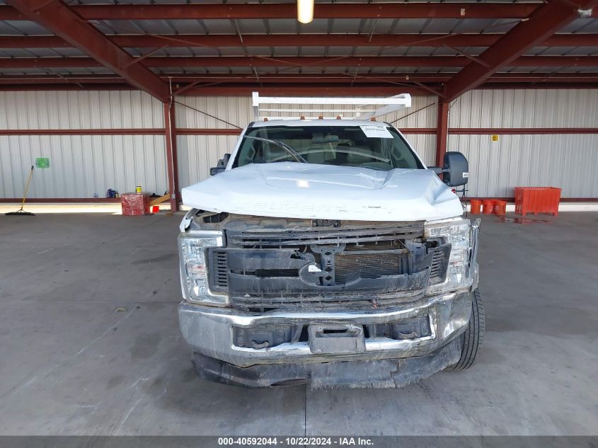 2019 Ford F-350 Chassis Xl VIN: 1FD8W3FT7KEC52365 Lot: 40592044