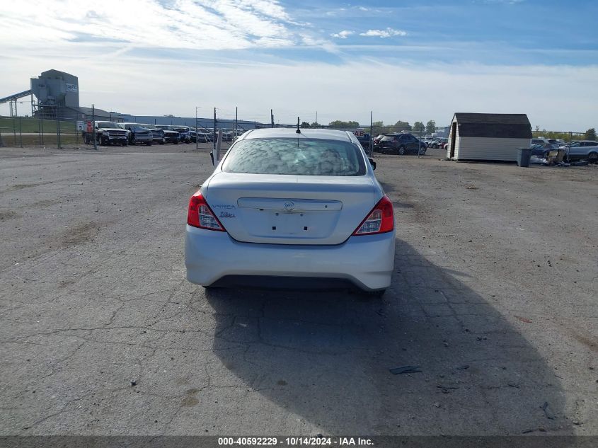 2019 Nissan Versa 1.6 S VIN: 3N1CN7AP1KL827999 Lot: 40592229