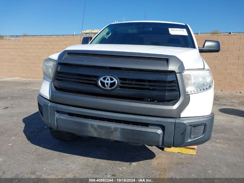 2017 Toyota Tundra Sr 4.6L V8 VIN: 5TFRM5F17HX122155 Lot: 40592244