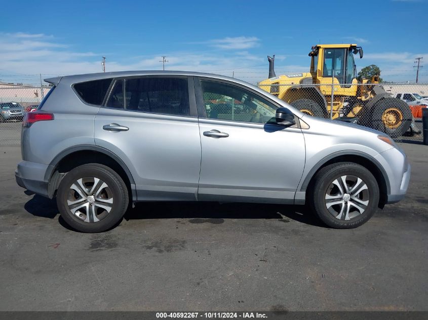 JTMZFREV0JJ177383 2018 Toyota Rav4 Le