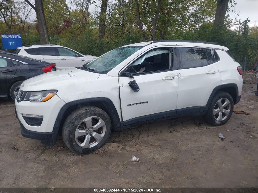 2018 Jeep Compass Latitude Fwd VIN: 3C4NJCBB3JT122648 Lot: 40592444