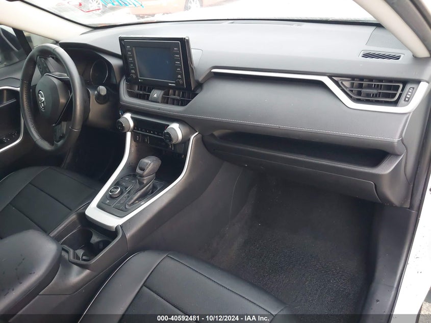 2021 TOYOTA RAV4 HYBRID XLE - 4T3RWRFV2MU037355