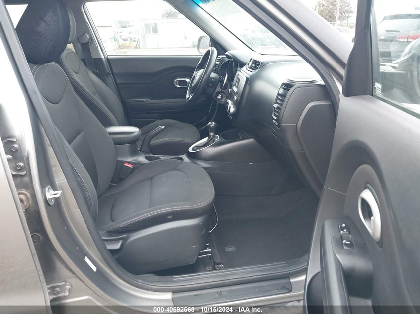 2015 KIA SOUL VIN: KNDJN2A29F7188227