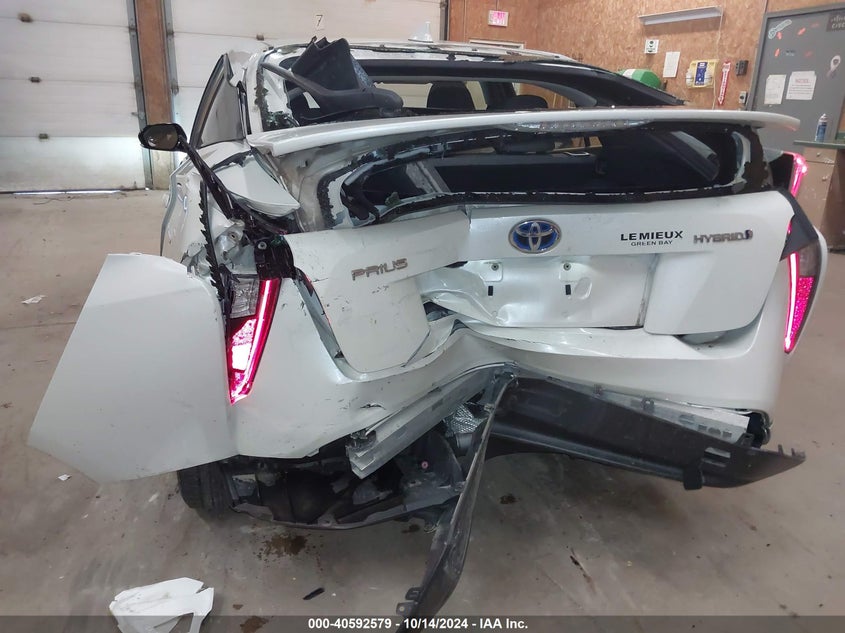 2016 TOYOTA PRIUS THREE - JTDKARFU7G3514778