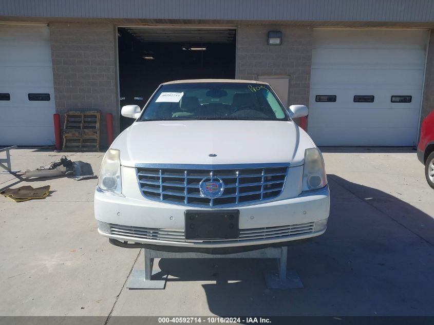 2007 Cadillac Dts Luxury I VIN: 1G6KD57YX7U156994 Lot: 40592714