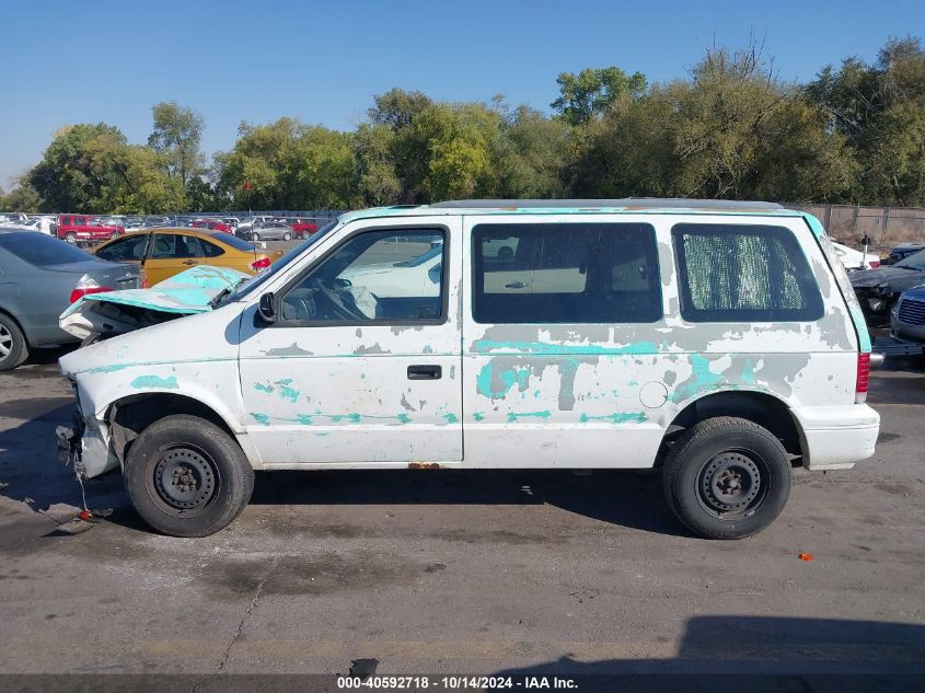 1995 Plymouth Voyager VIN: 2P4FH2532SR296483 Lot: 40592718