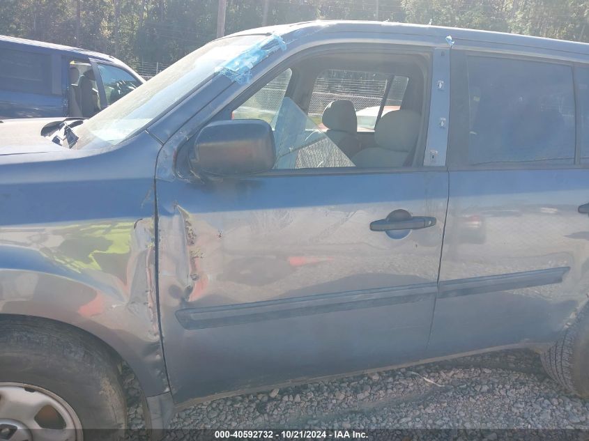 2011 Honda Pilot Lx VIN: 5FNYF3H22BB015399 Lot: 40592732