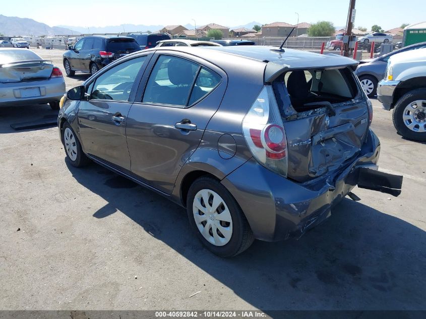 2013 Toyota Prius C Three VIN: JTDKDTB36D1545948 Lot: 40592842