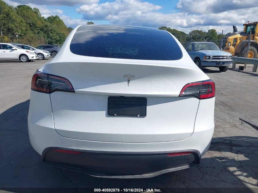 2024 Tesla Model Y Long Range Dual Motor All-Wheel Drive/Rwd VIN: 7SAYGDED5RA333553 Lot: 40592878