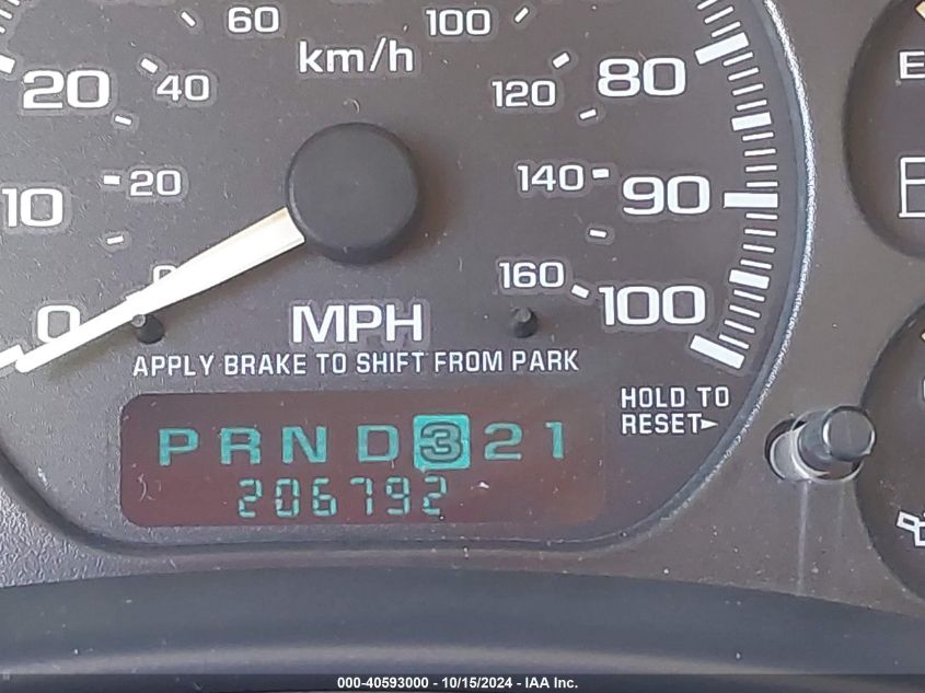 2001 Chevrolet Silverado 2500Hd Ls VIN: 1GCHC23U21F180794 Lot: 40593000