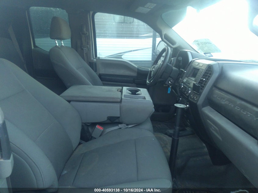 2017 FORD F-250 XL - 1FT7X2B68HEE09546